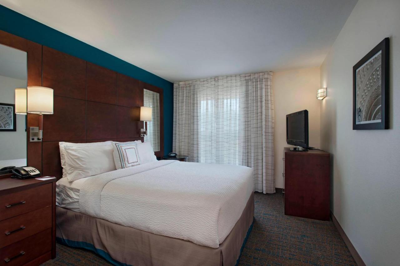 Residence Inn Bryan Колледж-Стейшн Экстерьер фото