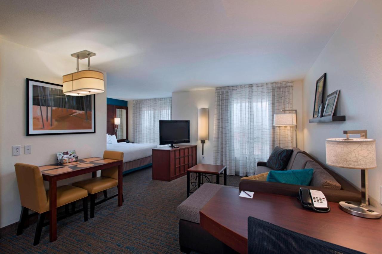Residence Inn Bryan Колледж-Стейшн Экстерьер фото