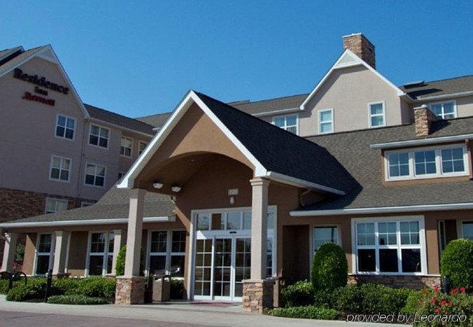 Residence Inn Bryan Колледж-Стейшн Экстерьер фото